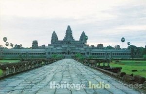 Causeway - Main Temple