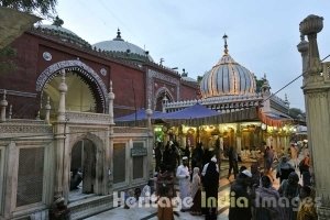 Hazrat Nizamuddin Dargah