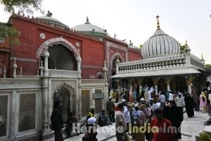 Hazrat Nizamuddin Auliya Dargah