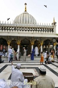 Qawwali at Hazrat Nizamuddin Dargah