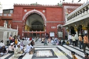 Qawwali at Hazrat Nizamuddin Dargah