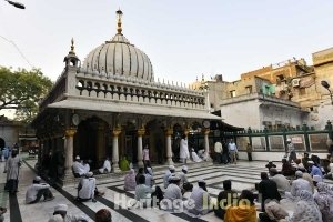 Qawwali at Hazrat Nizamuddin Dargah