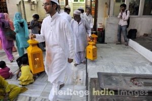 Hazrat Nizamuddin Auliya Dargah