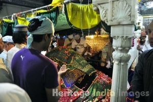 Hazrat Nizamuddin Auliya Dargah