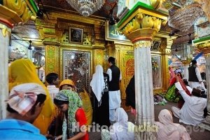 Hazrat Nizamuddin Dargah