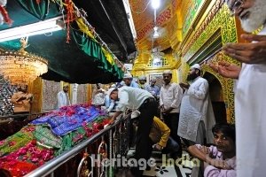 Hazrat Nizamuddin Dargah