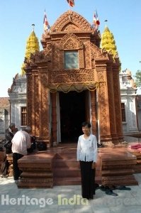 Khmer Buddhist Temple, Mehrauli 