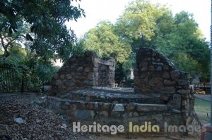 Biran Ka Gumbad