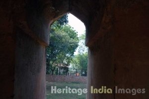 Chor Minar 