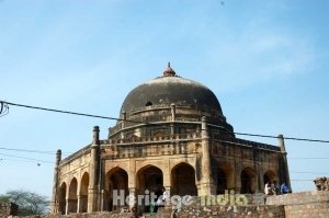 Adham Khan Tomb