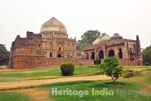 Bada Gumbad