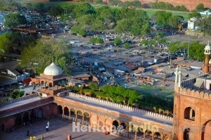 Covered Corridor from Minaret