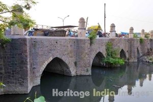 Barapulla bridge in East Nizamuddin 
