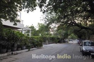 East Nizamuddin around Humayun Tomb