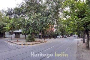 East Nizamuddin around Humayun Tomb