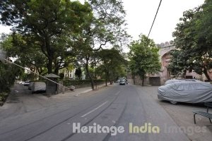East Nizamuddin around Humayun Tomb