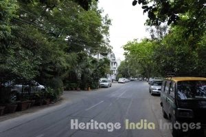 East Nizamuddin around Humayun Tomb
