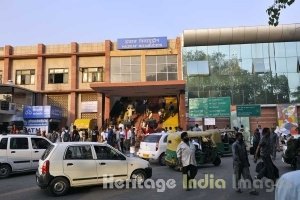 Outside Hazrat Nizamuddin Rly. Station