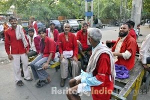 Outside Hazrat Nizamuddin Rly. Station