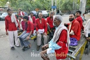 Outside Hazrat Nizamuddin Rly. Station