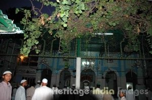 Bhori Bhatiyari Masjid 