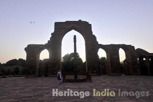 Qubbat-ul-Islam Mosque  
