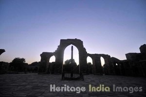 Qubbat-ul-Islam Mosque  