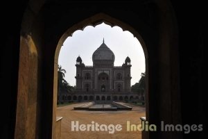 Safadrajung Tomb from inside or outside