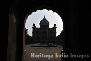 Safadrajung Tomb from inside or outside