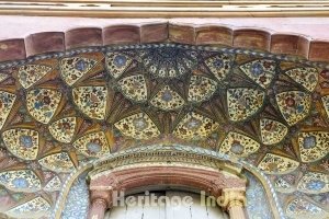 Safadrajung Tomb from inside or outside