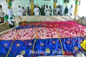 Hazrat Khwaja Bakhtiyar Qaqi Dargah