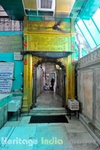 Hazrat Khwaja Bakhtiyar Qaqi Dargah